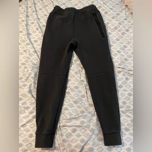 Black Nike Tech Joggers